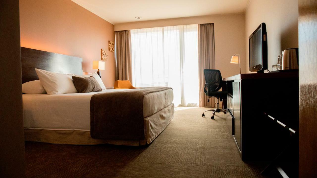 Mds Hotel Calama Ngoại thất bức ảnh A typical hotel room