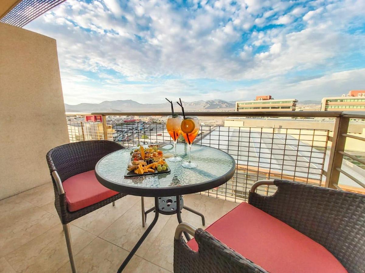 Mds Hotel Calama Ngoại thất bức ảnh A balcony