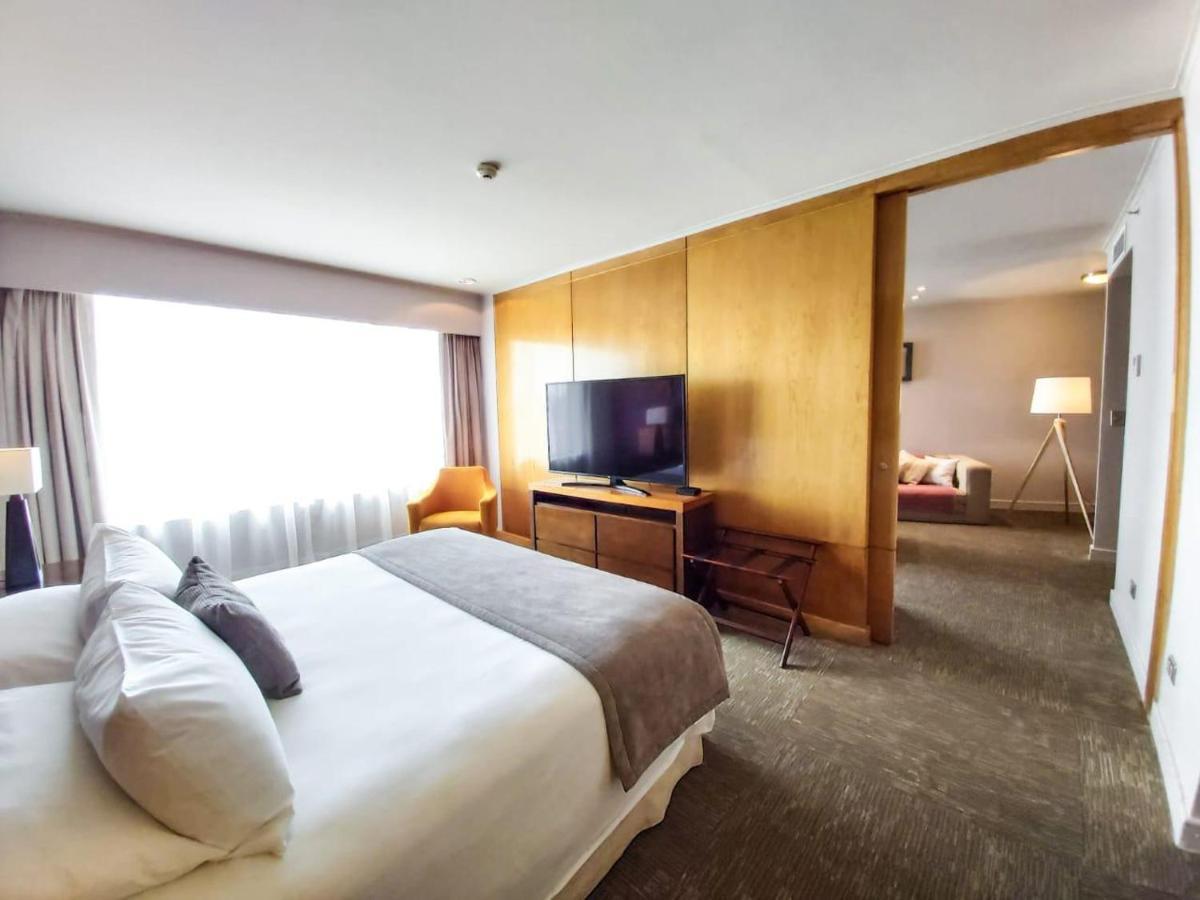 Mds Hotel Calama Ngoại thất bức ảnh A suite at the hotel